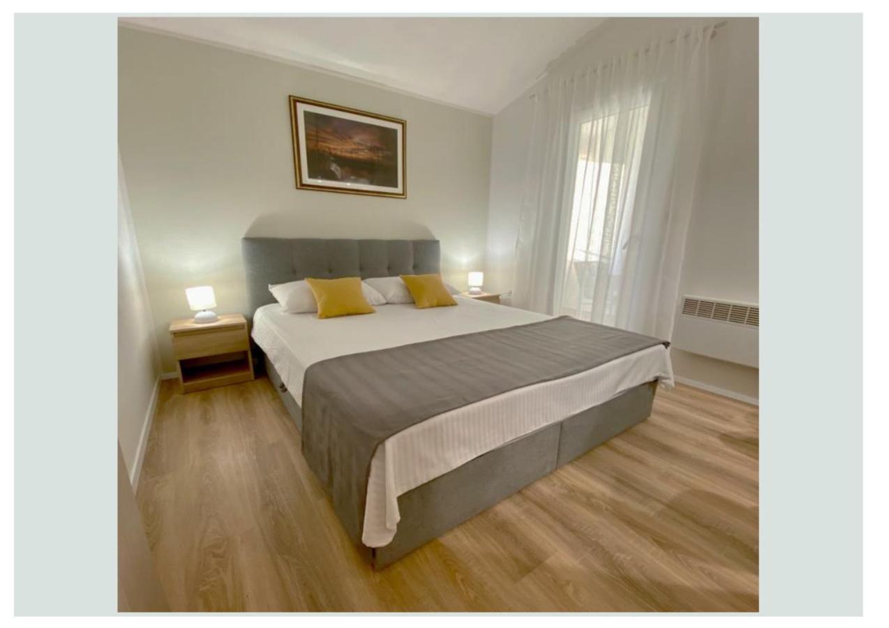 Apartments Fantasia PUY Exterior foto